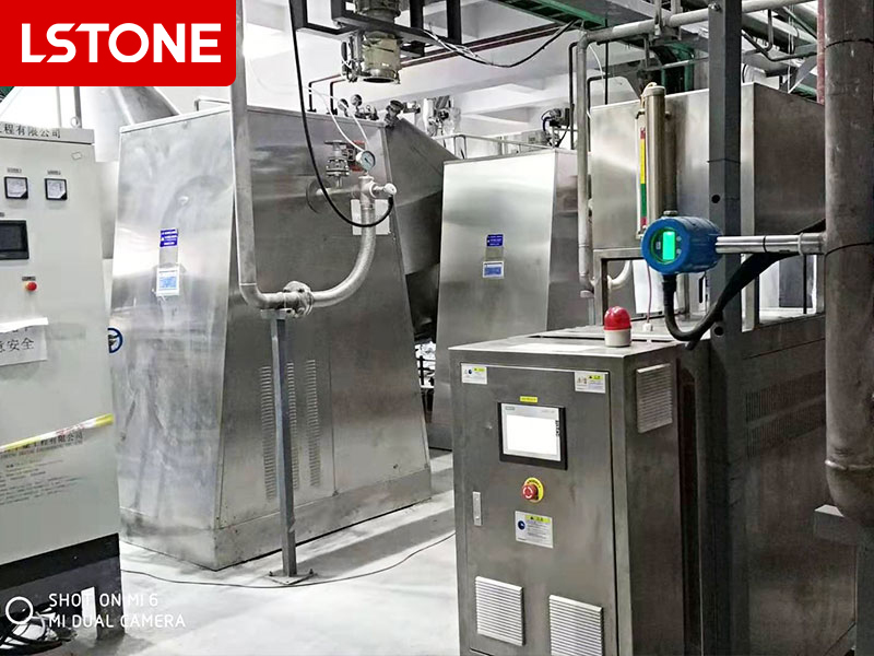 干燥機控溫油溫機的優(yōu)勢，鋰電三元材料控溫的優(yōu)選方案