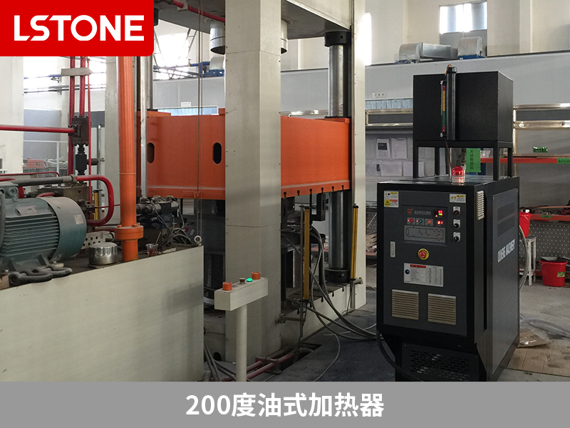 200度油式加熱器控溫，助力復(fù)合材料生產(chǎn)