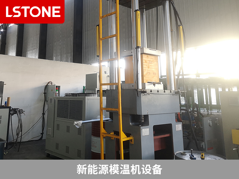 新能源模溫機(jī)設(shè)備，引領(lǐng)半導(dǎo)體行業(yè)革新