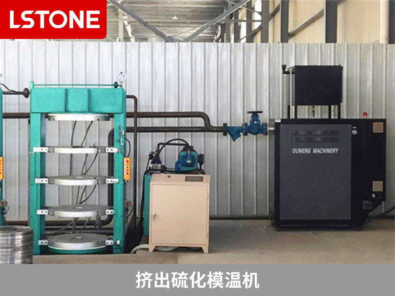 擠出模溫機(jī)什么牌子好？需要考慮多種因素