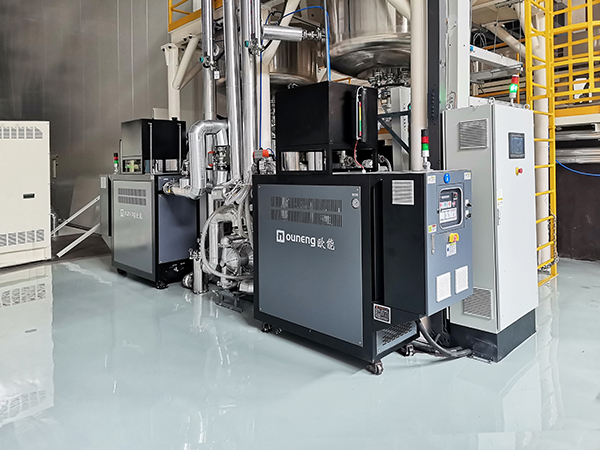 鋰電油溫機如何精準控溫？提升鋰電產(chǎn)品合格率