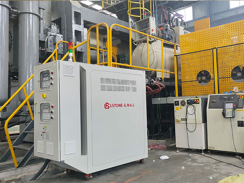 壓鑄模溫機五金件 <a href='http://m.stsxxxx.com/product/yazhumowenji.html' class='body-link'>壓鑄模溫機</a>五金件