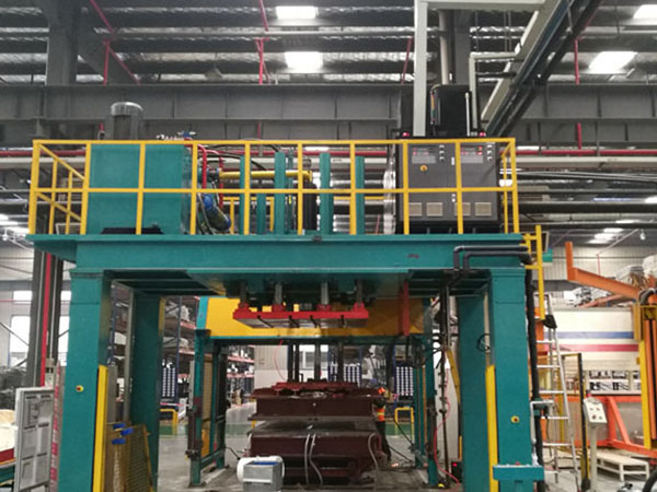 汽車隔熱墊模溫機(jī)