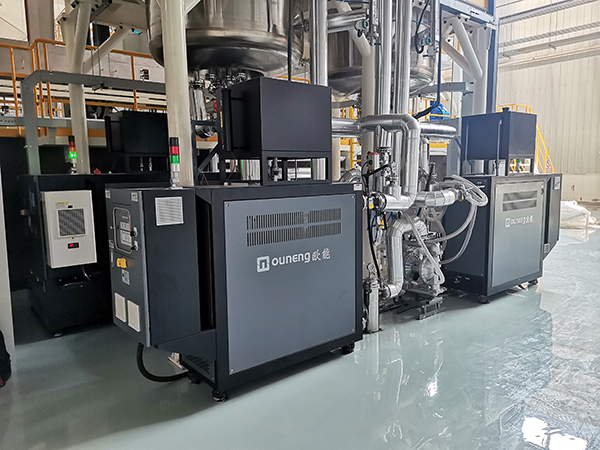 鋰電隔膜油溫機(jī)