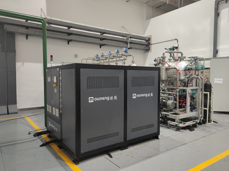 冷熱一體機(jī)使用壽命一般多久？